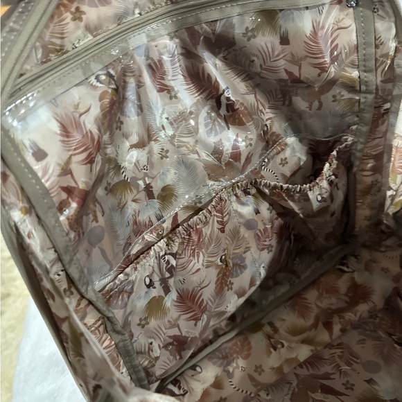 LUG RANGER XL TAUPE TOTE crossbody weekender - Picture 12 of 13